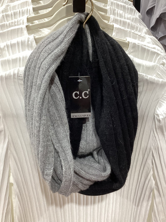 CC Two-Toned Ribbed Knit Infinity Scarf
