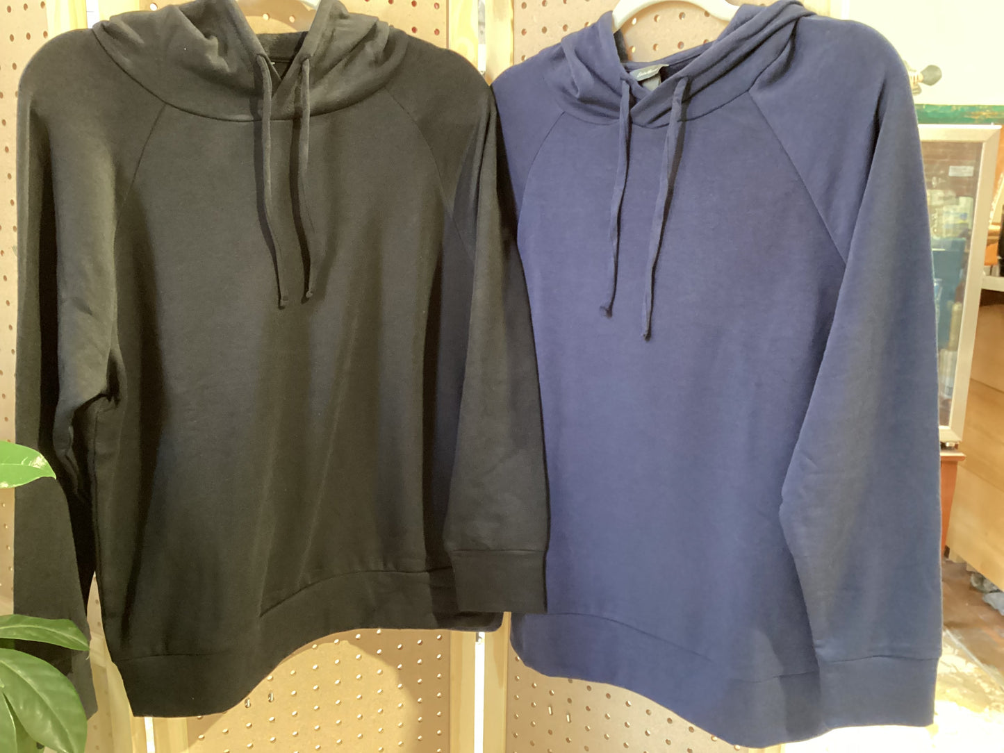 Eddie Bauer Hooded Pullover
