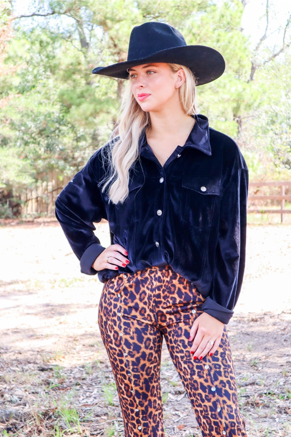 Merigold Kiss Velvet Snap Front Shacket