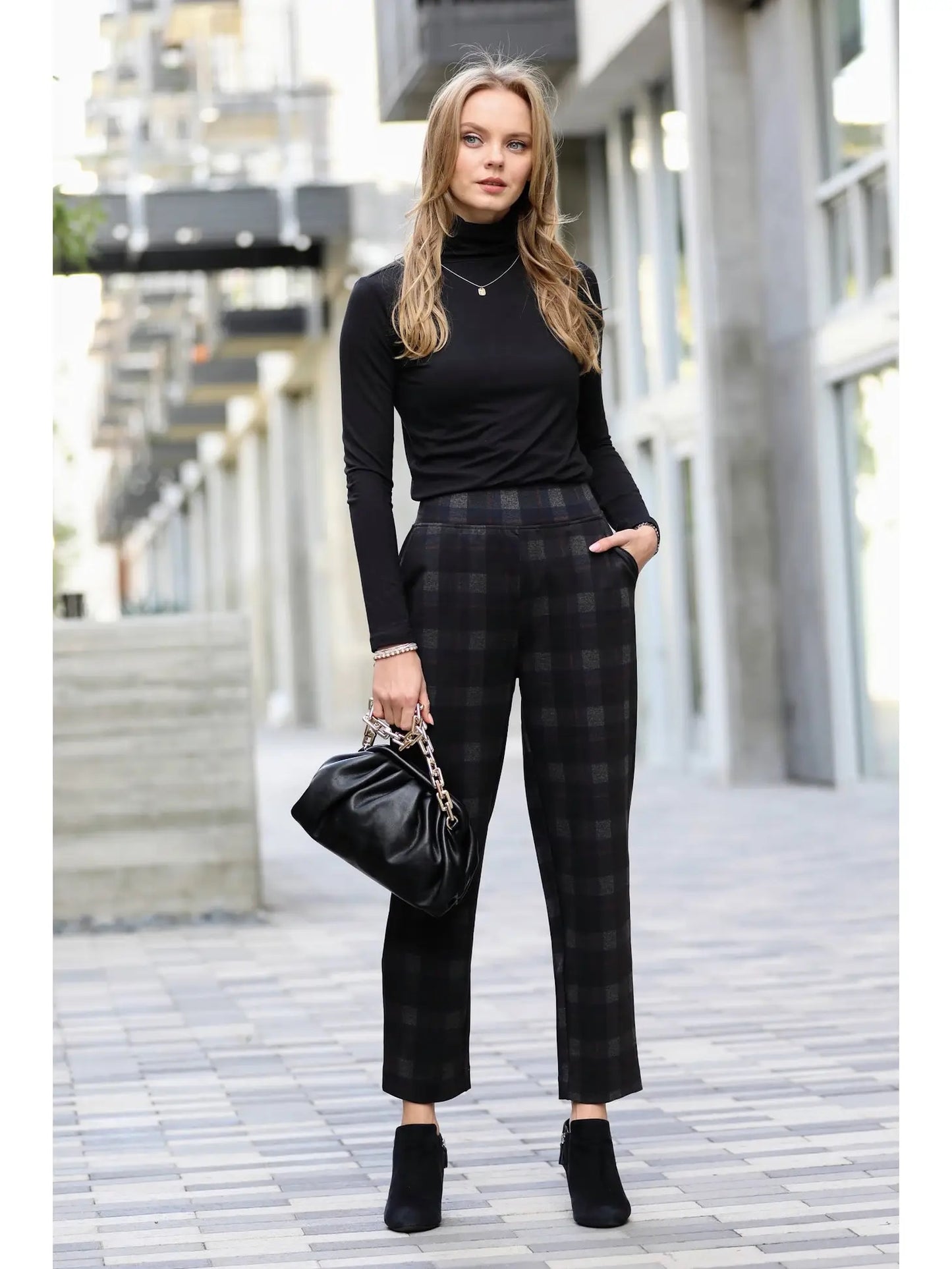 Plaid Pull-On Stretch Dress Pants with Pockets
