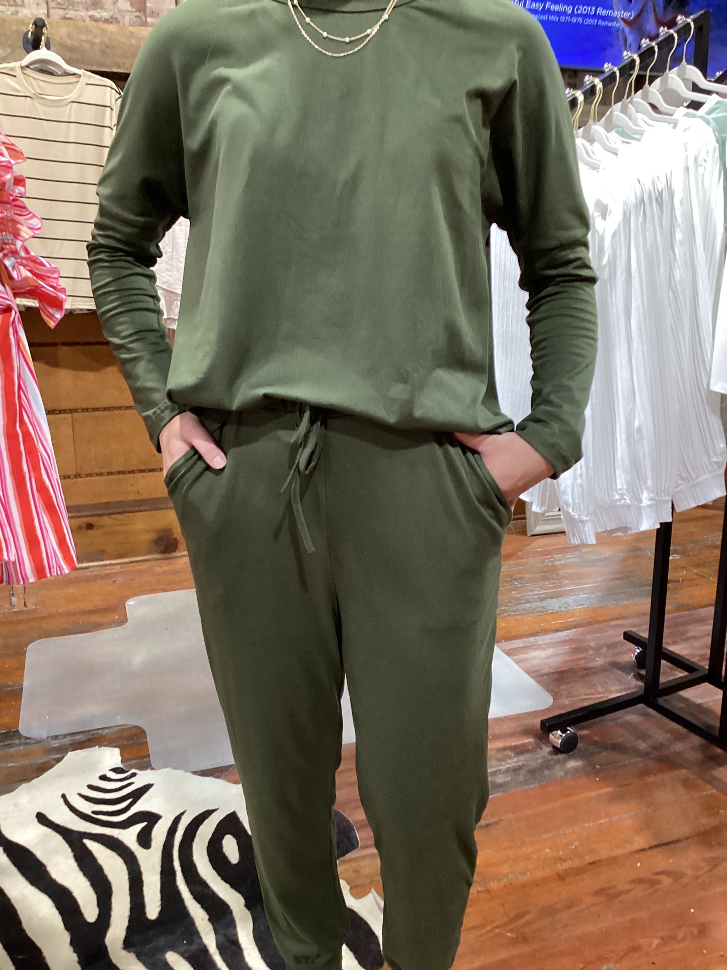 Casual 2-Piece Set with Pockets