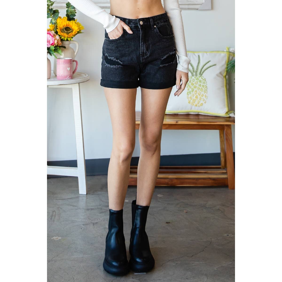Veveret Color Washed Distressed Roll Up Denim Shorts
