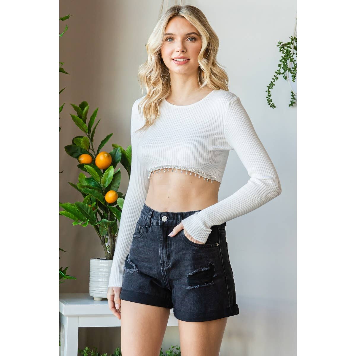 Veveret Color Washed Distressed Roll Up Denim Shorts